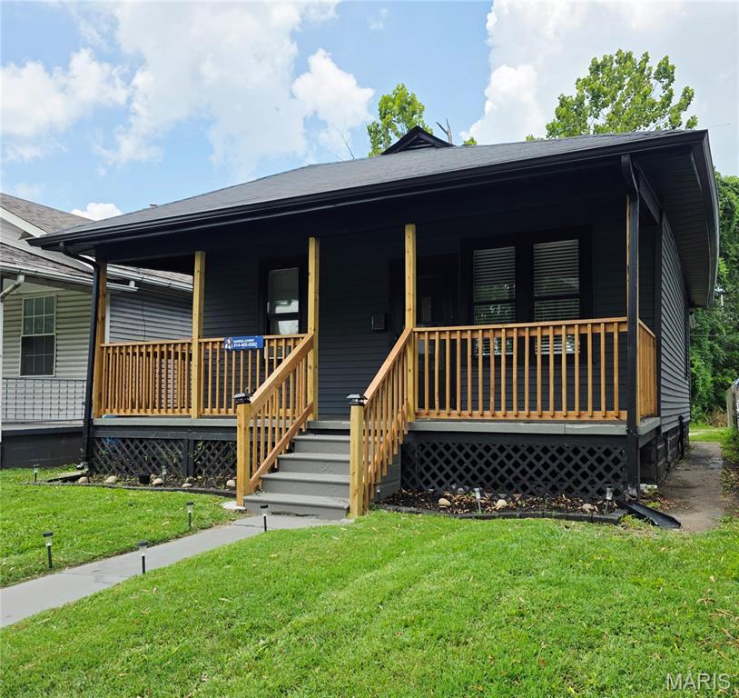 Property Photo: 2339 Lincoln Avenue IL 62040