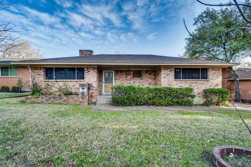 Property Photo: 3511 Burlingdell Avenue TX 75211