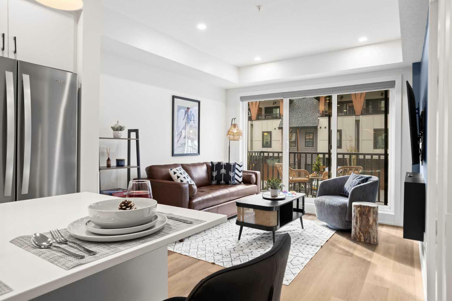 Property Photo: 1717 Mountain Avenue 106 AB T2W 2W1