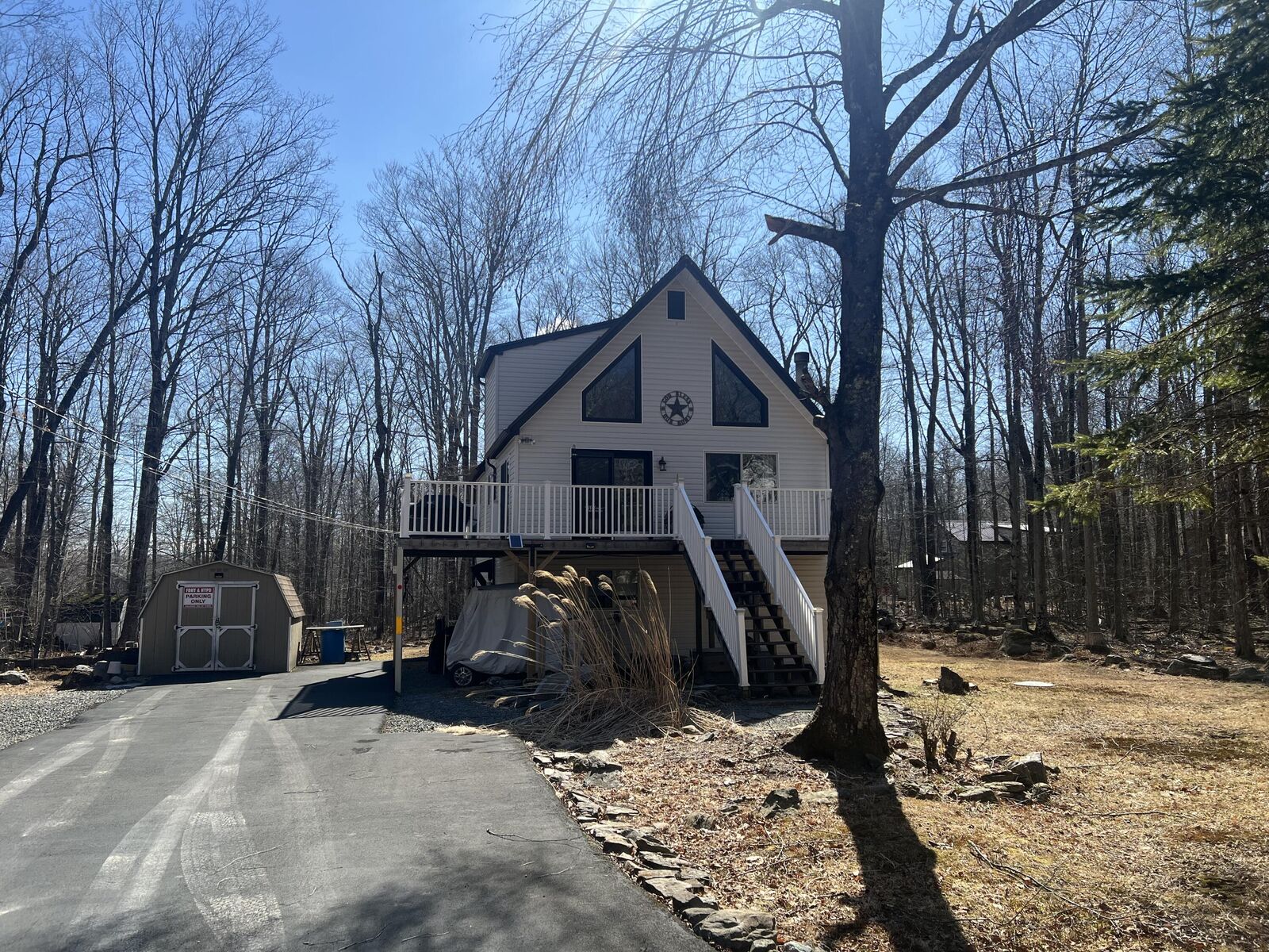 Property Photo: 3127 Tuskegee Drive PA 18347