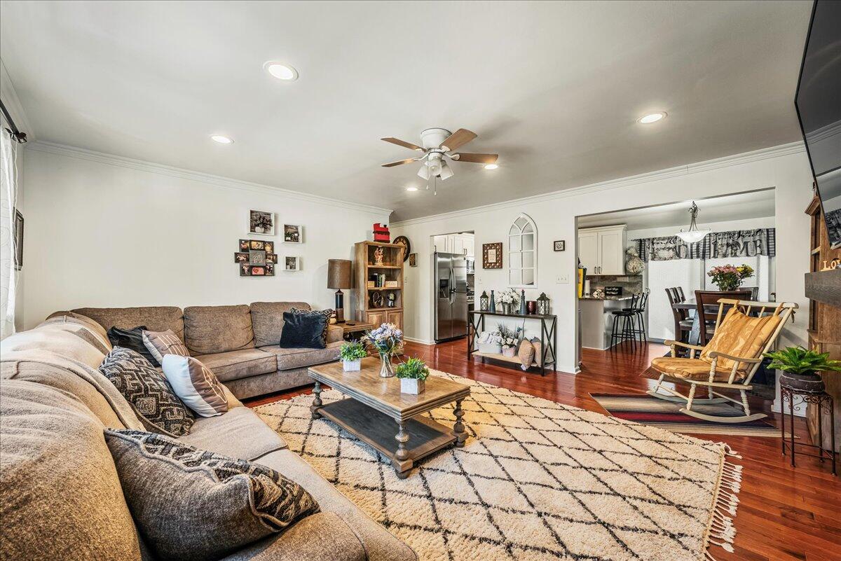 Property Photo: 3106 Sycamore PA 18346