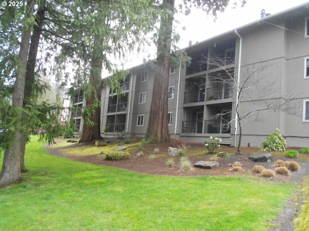2680 SW 87th Ave 8  Portland OR 97225 photo