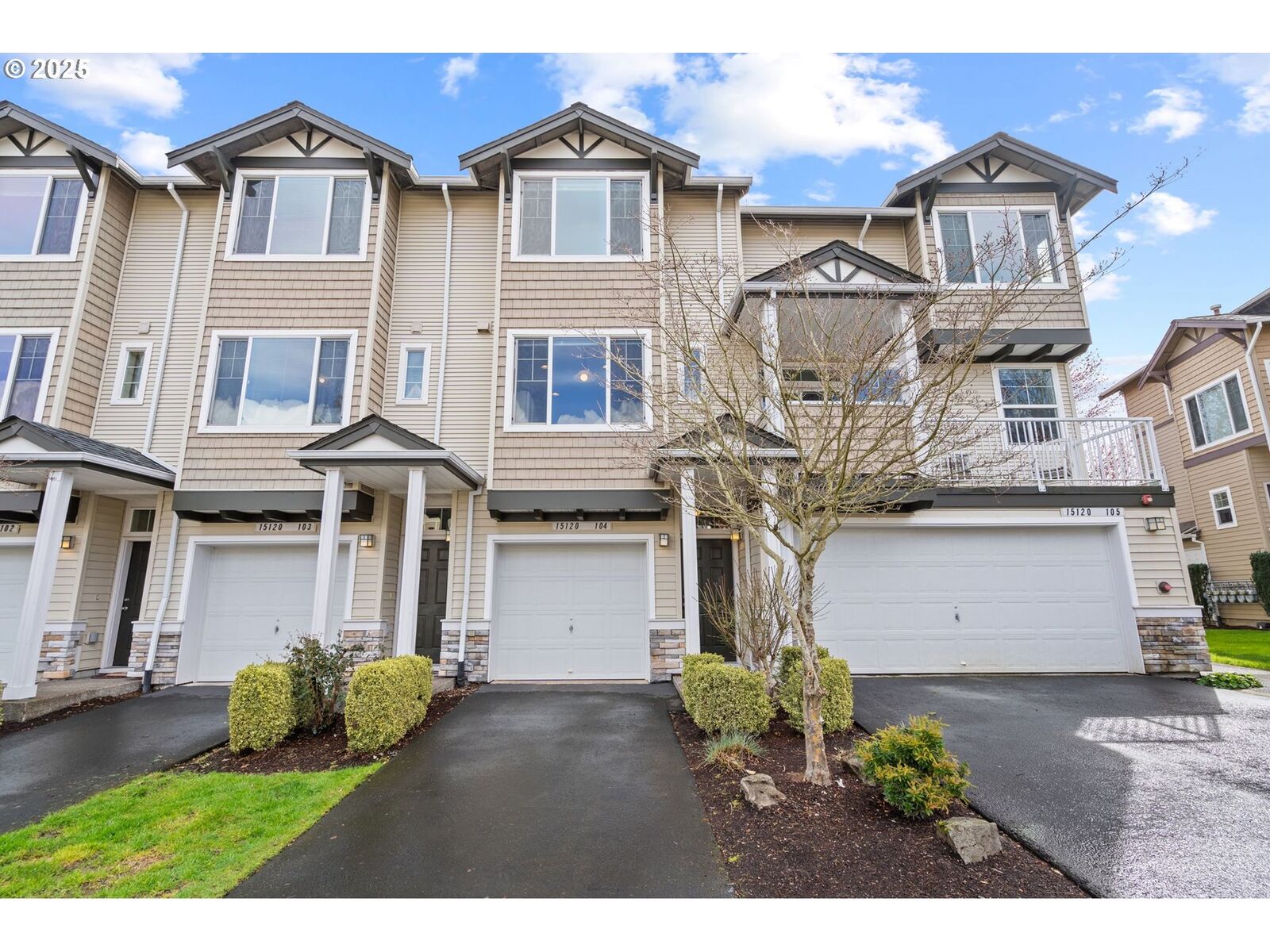 Property Photo: 15120 SW Warbler Way 104 OR 97007