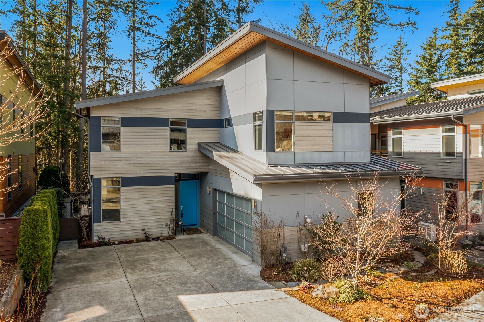 Property Photo: 21976 SE 31st Court WA 98075