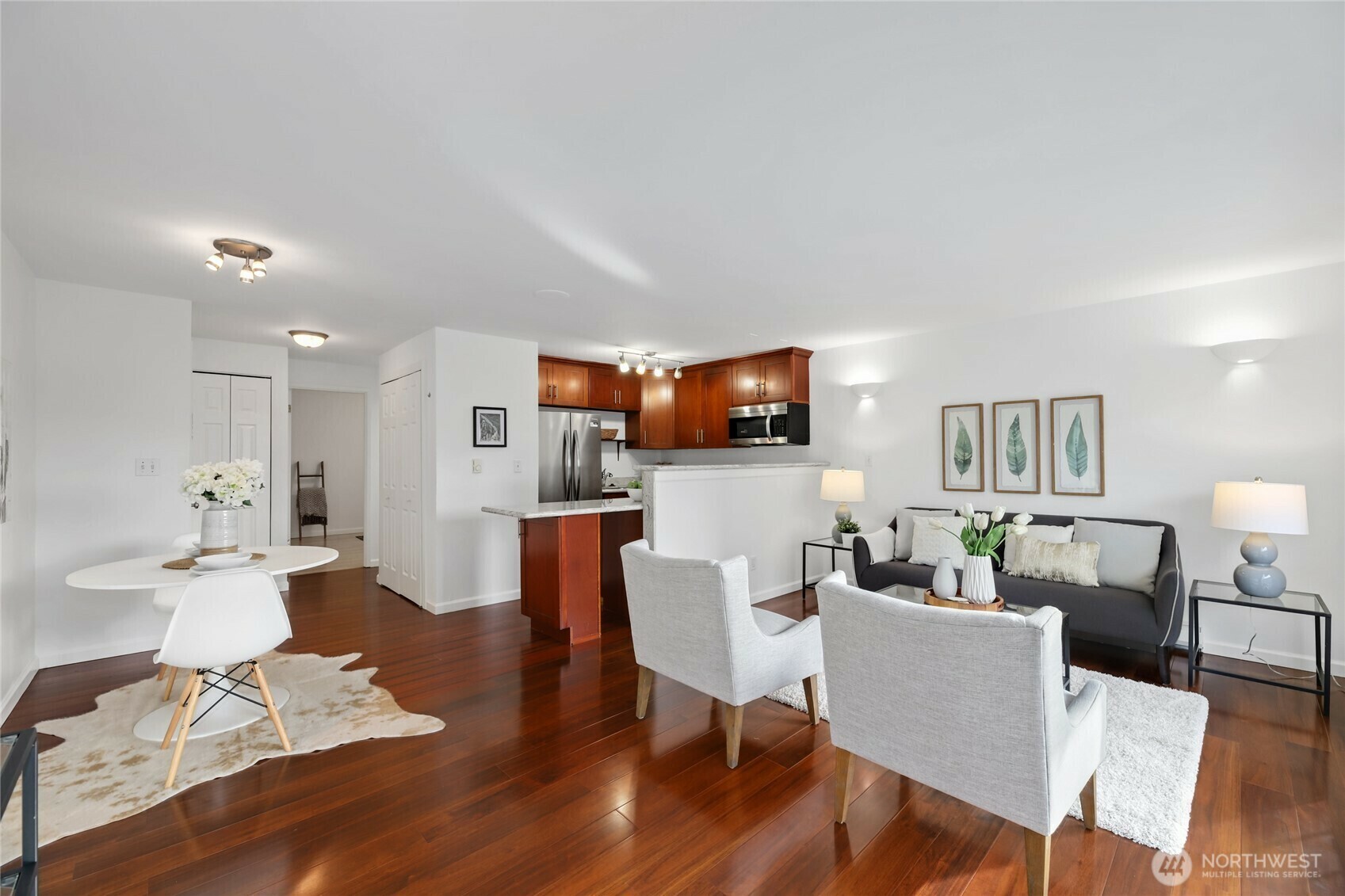 601  14th Avenue E 303  Seattle WA 98112 photo
