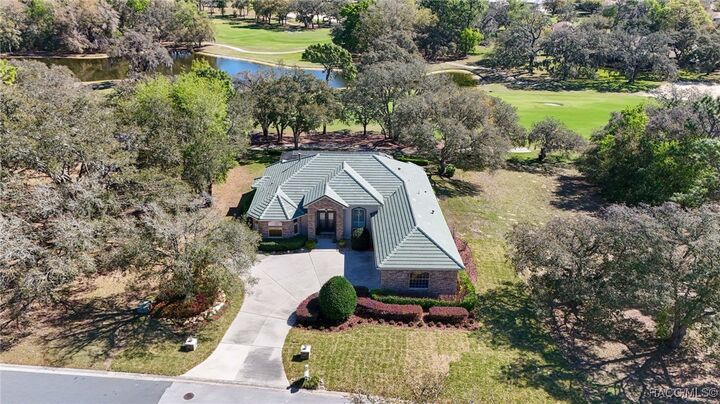 Property Photo: 2583 N Troon Path FL 34461
