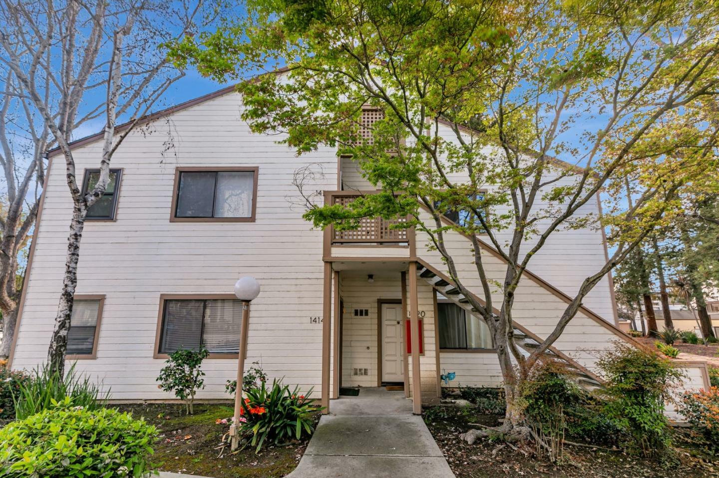 Property Photo: 1418 Rocklin Court CA 95131