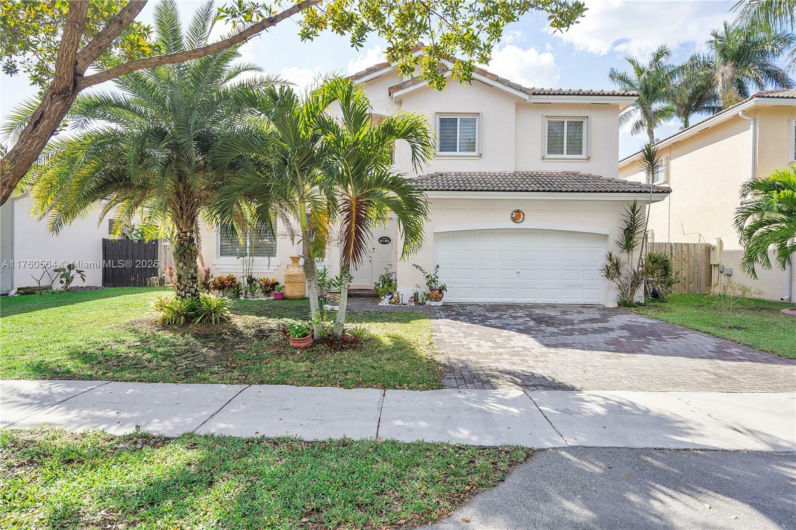 Property Photo: 2150 SE 19th Ave FL 33035