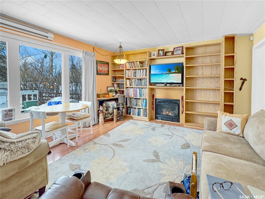 Property Photo: 9162 Donald Crescent SK S0M 0L0
