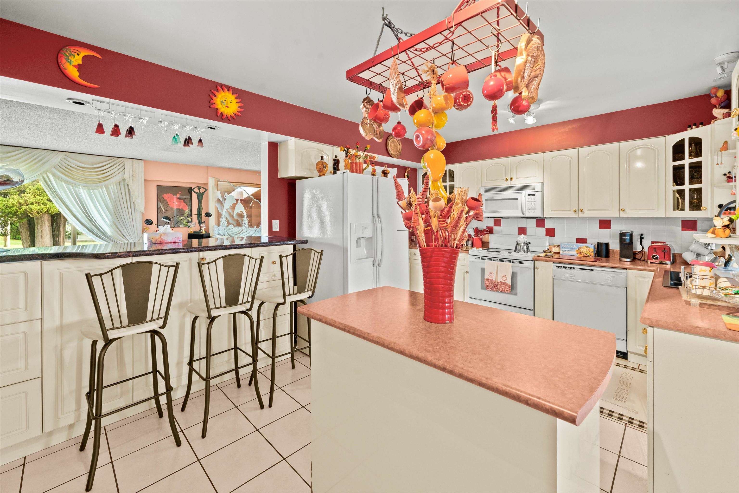 Property Photo: 6565 Sumas Drive BC V5B 2V1