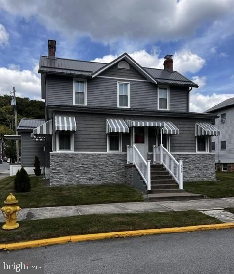 Property Photo:  145 W South St  PA 15537