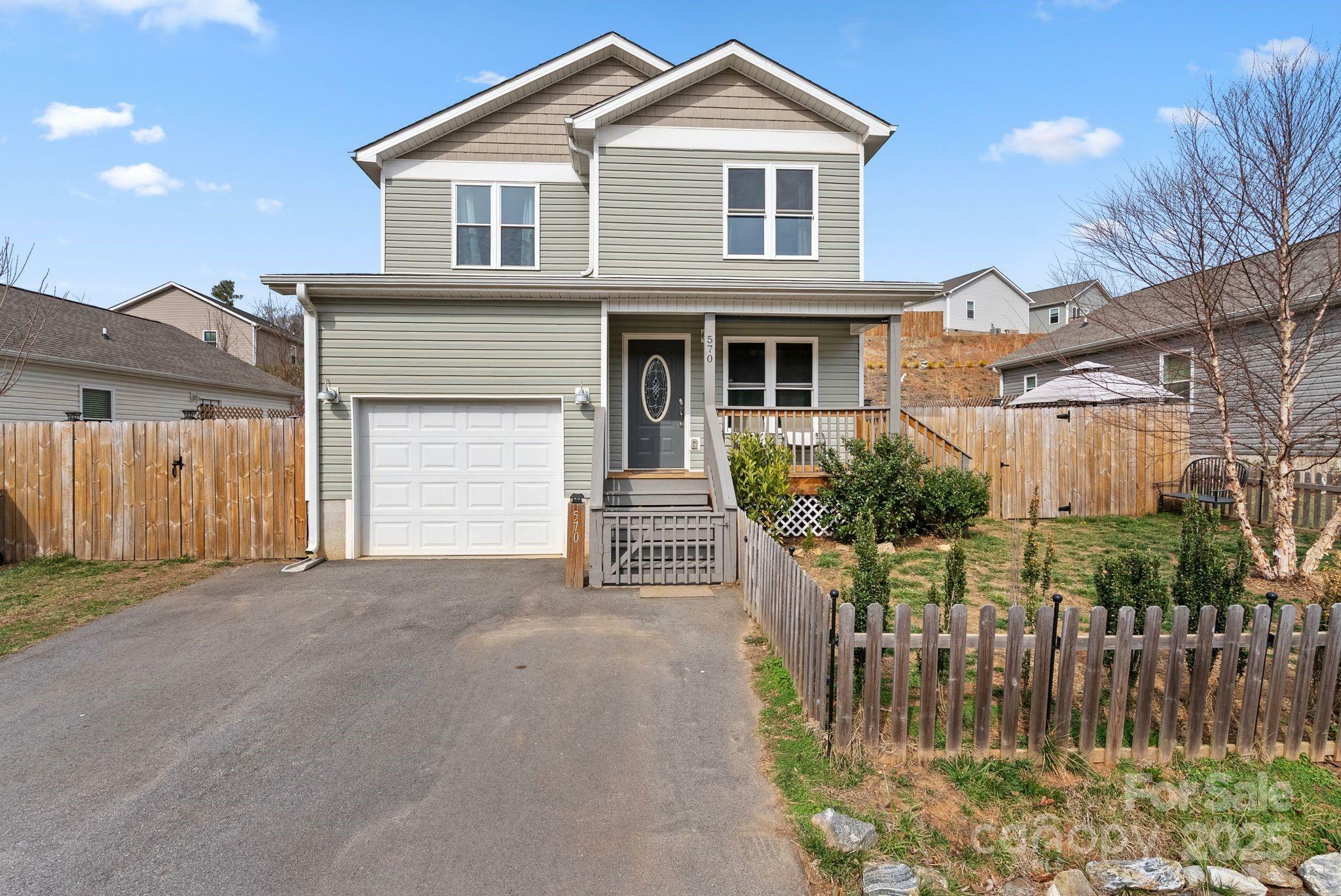 Property Photo: 570 Quinn Hill Lane NC 28754