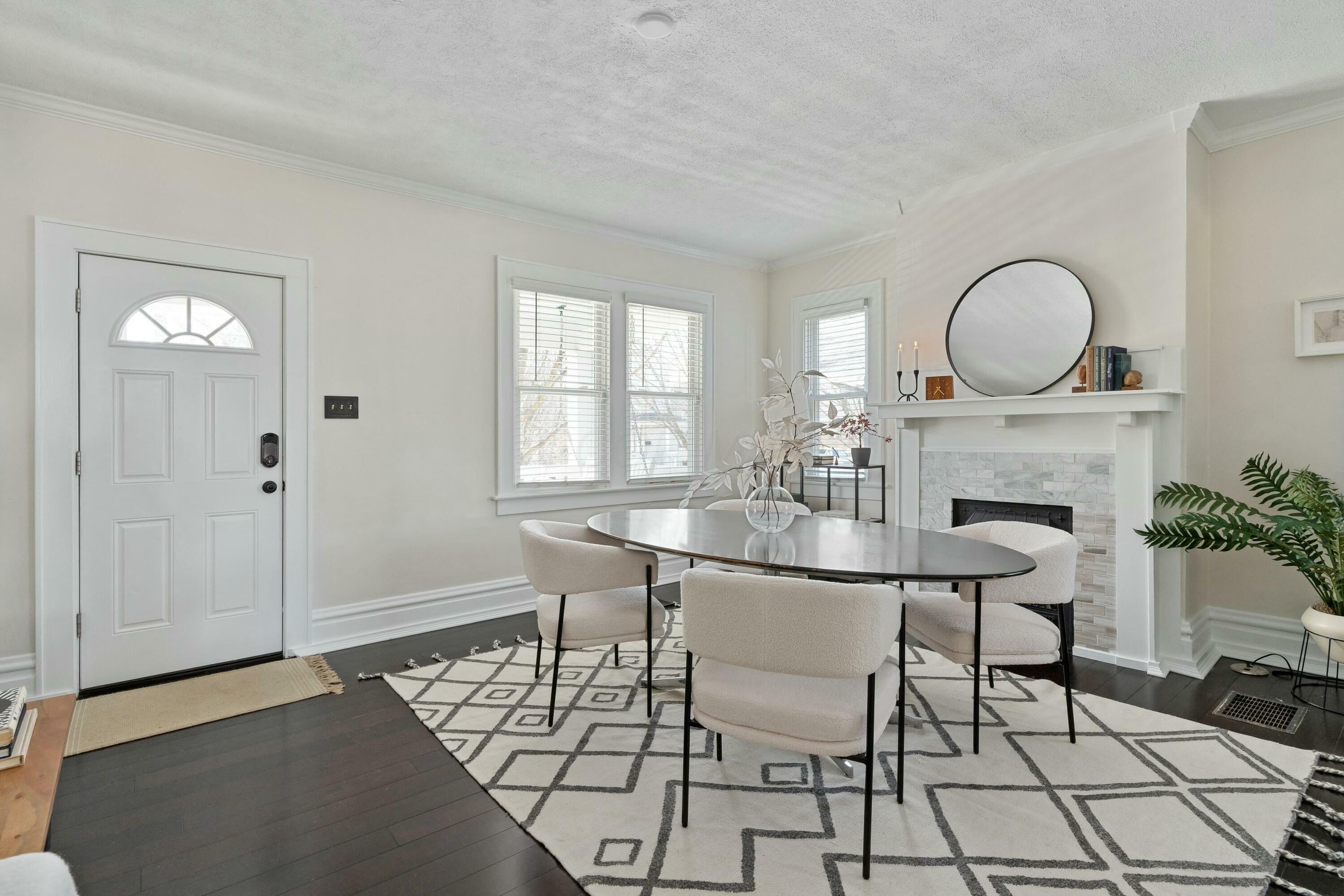 Property Photo: 264 E Gates Street OH 43206
