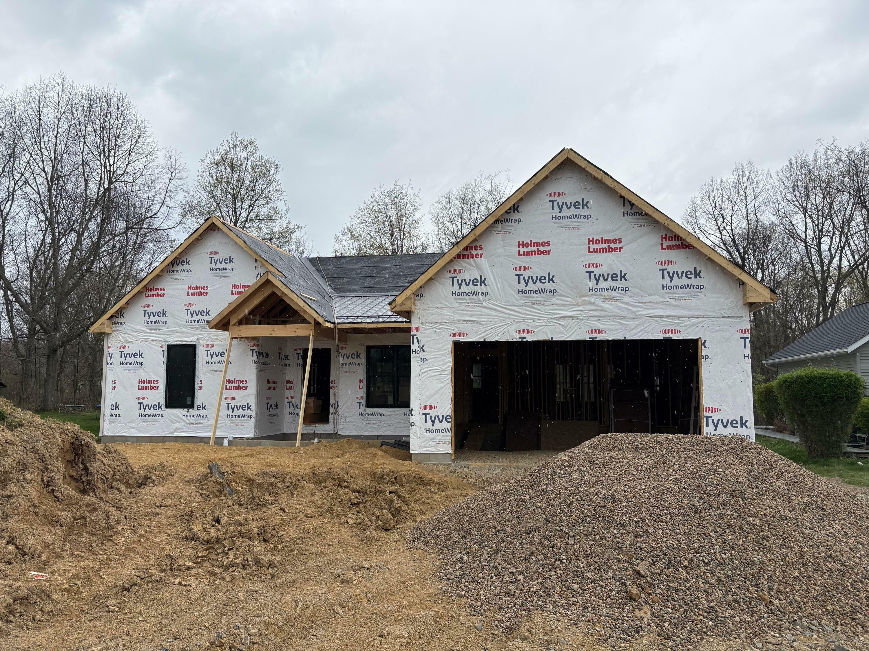 Property Photo: 2599 Apple Valley Drive OH 43028