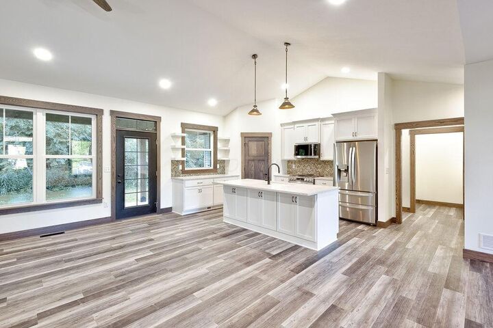 Property Photo: 2599 Apple Valley Drive OH 43028