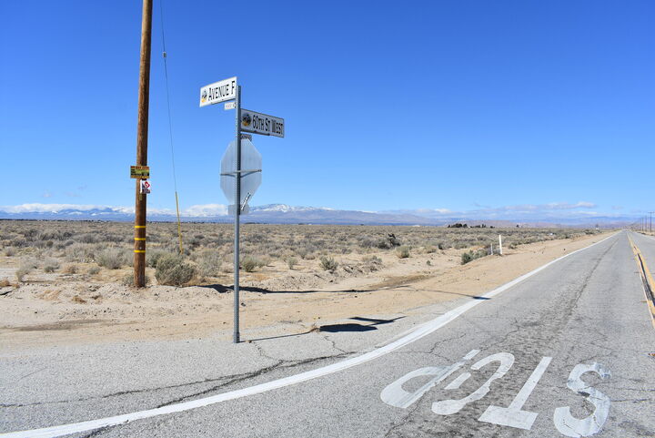 Property Photo:  6000 W Avenue F  CA 93536 