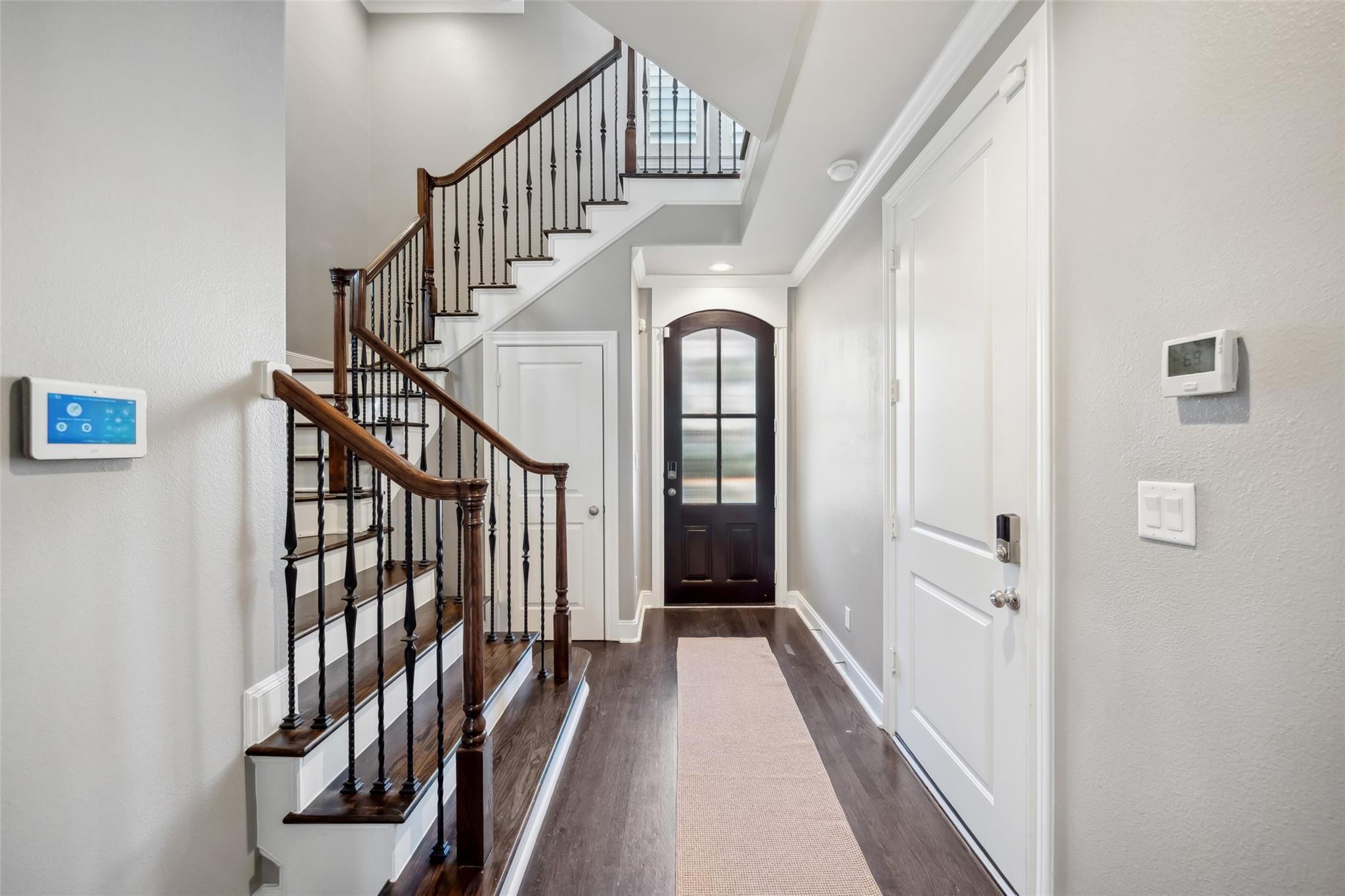 Property Photo: 10933 Upland Park TX 77043