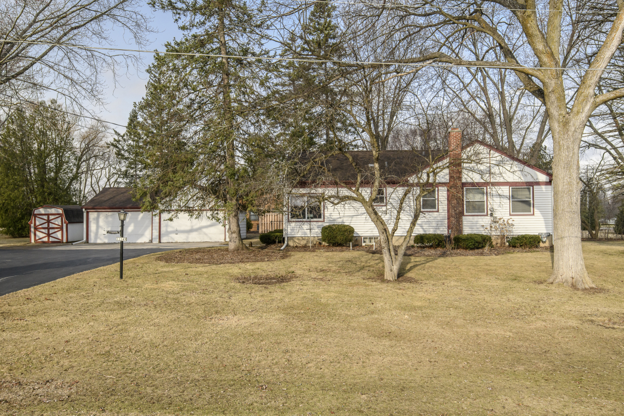 Property Photo: 11149 N Crestline Rd WI 53092