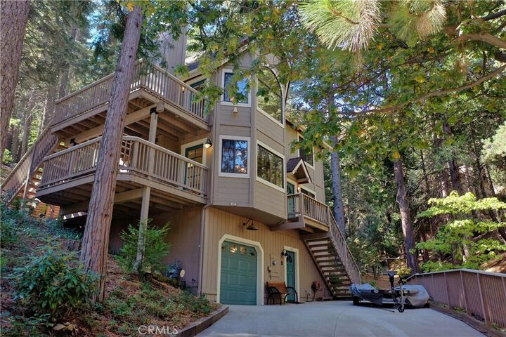 Property Photo: 458 Annandale Drive CA 92352