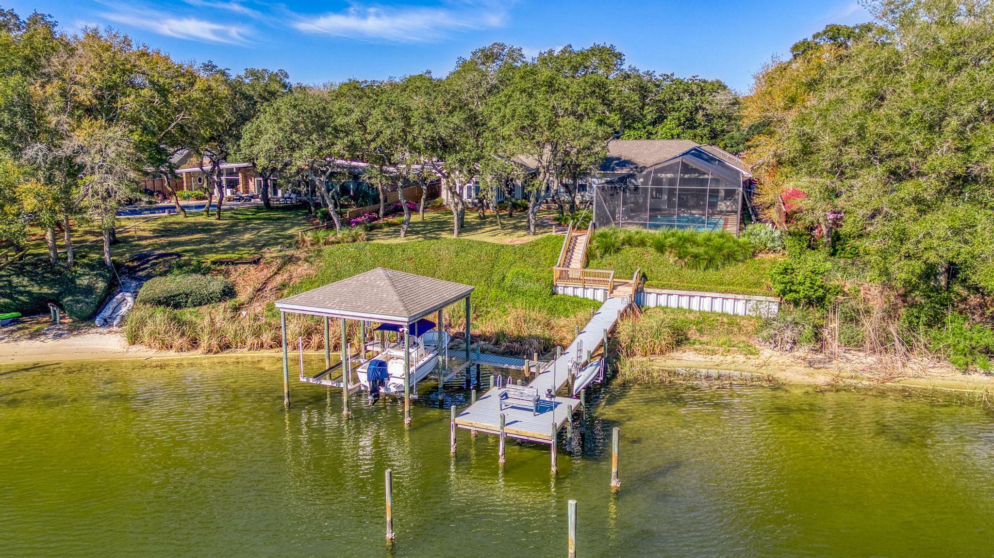 44 Highpoint Drive  Gulf Breeze FL 32561 photo