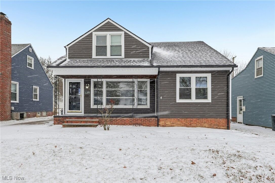 Property Photo: 10103 Beaconsfield Drive OH 44130