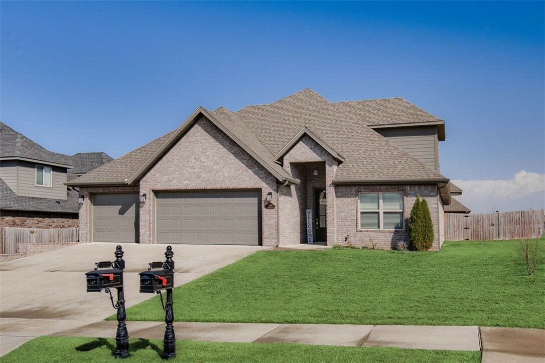 4100 SW Wheatgrass Boulevard  Bentonville AR 72713 photo