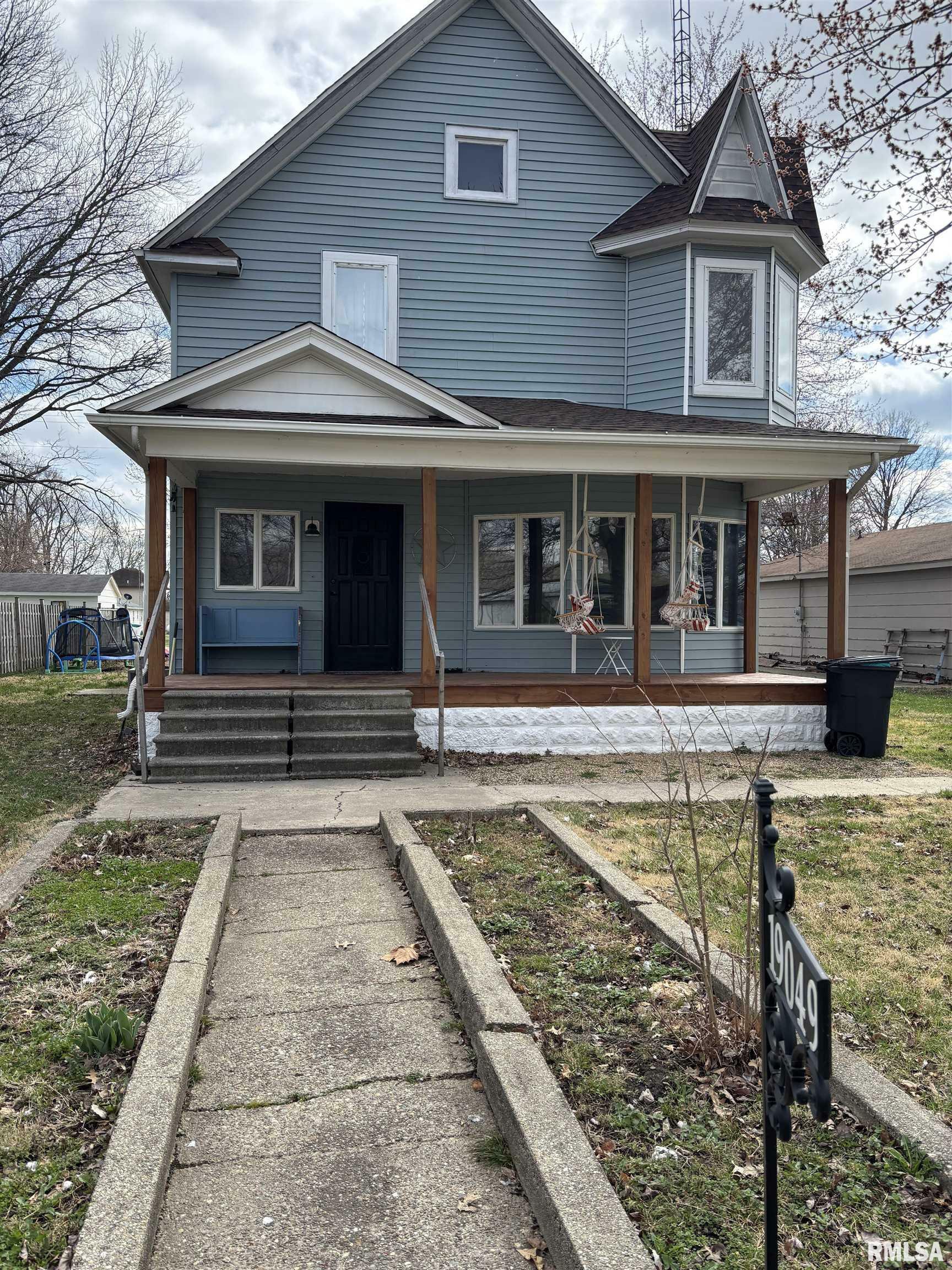 Property Photo: 19049 E 7th Street IL 62872