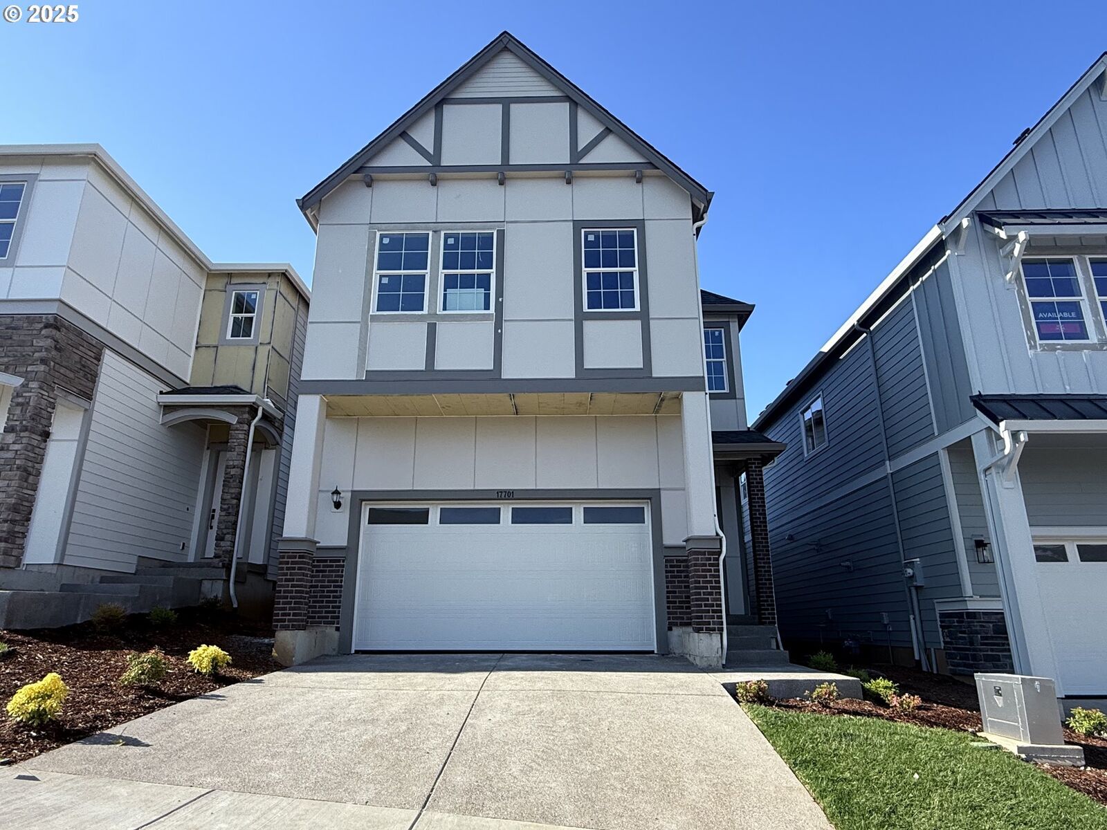 Property Photo:  17701 SW Humbug Ct  OR 97007 