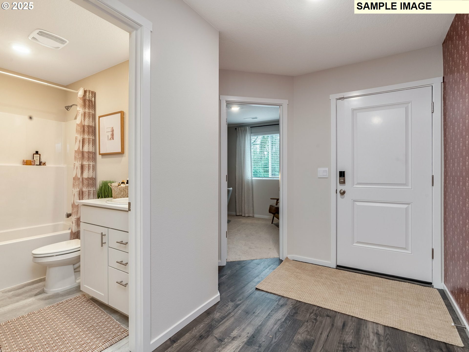 Property Photo: 2112 NE 3rd Ave WA 98604