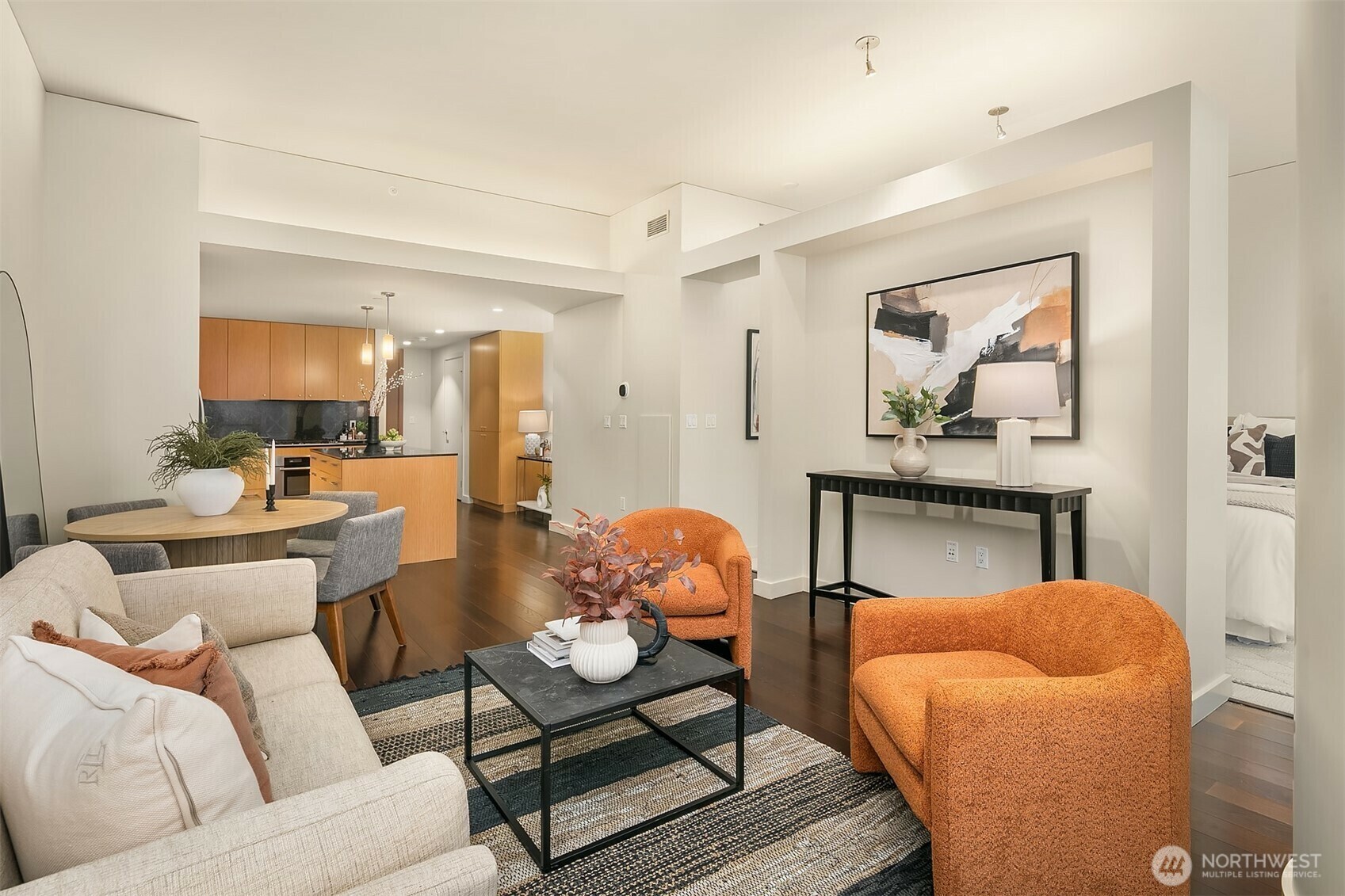 Property Photo: 909 5th Avenue 402 WA 98104