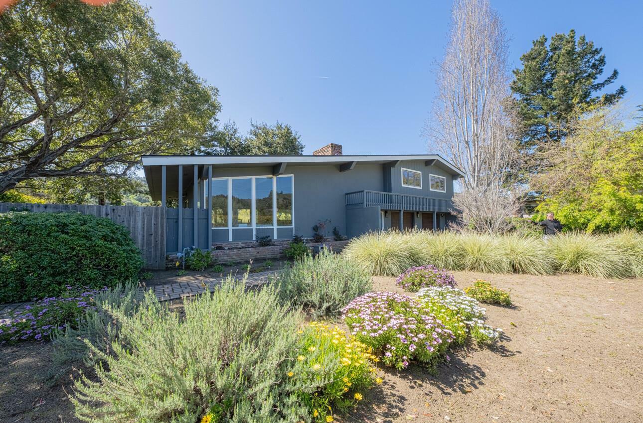 27983 Berwick Drive  Carmel CA 93923 photo