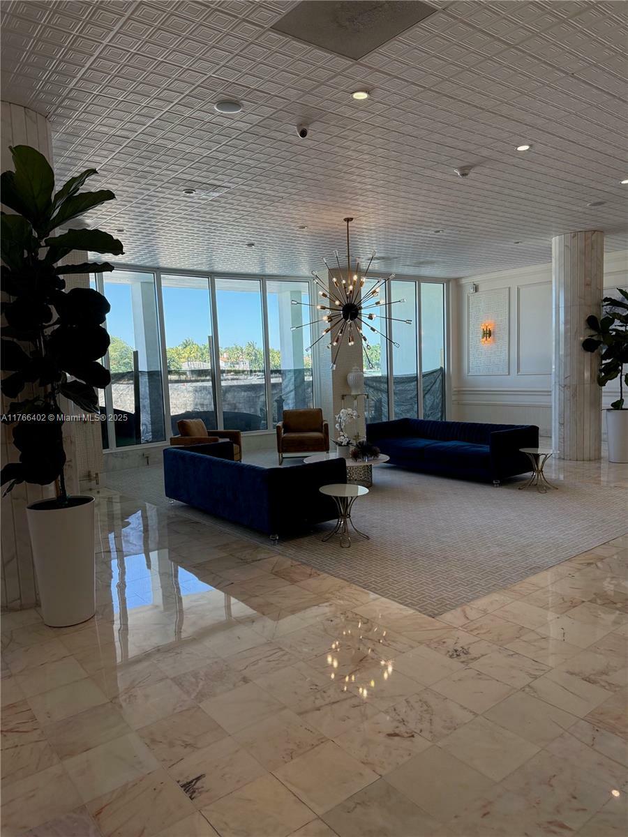 Property Photo:  5750 Collins Ave 11D  FL 33140 