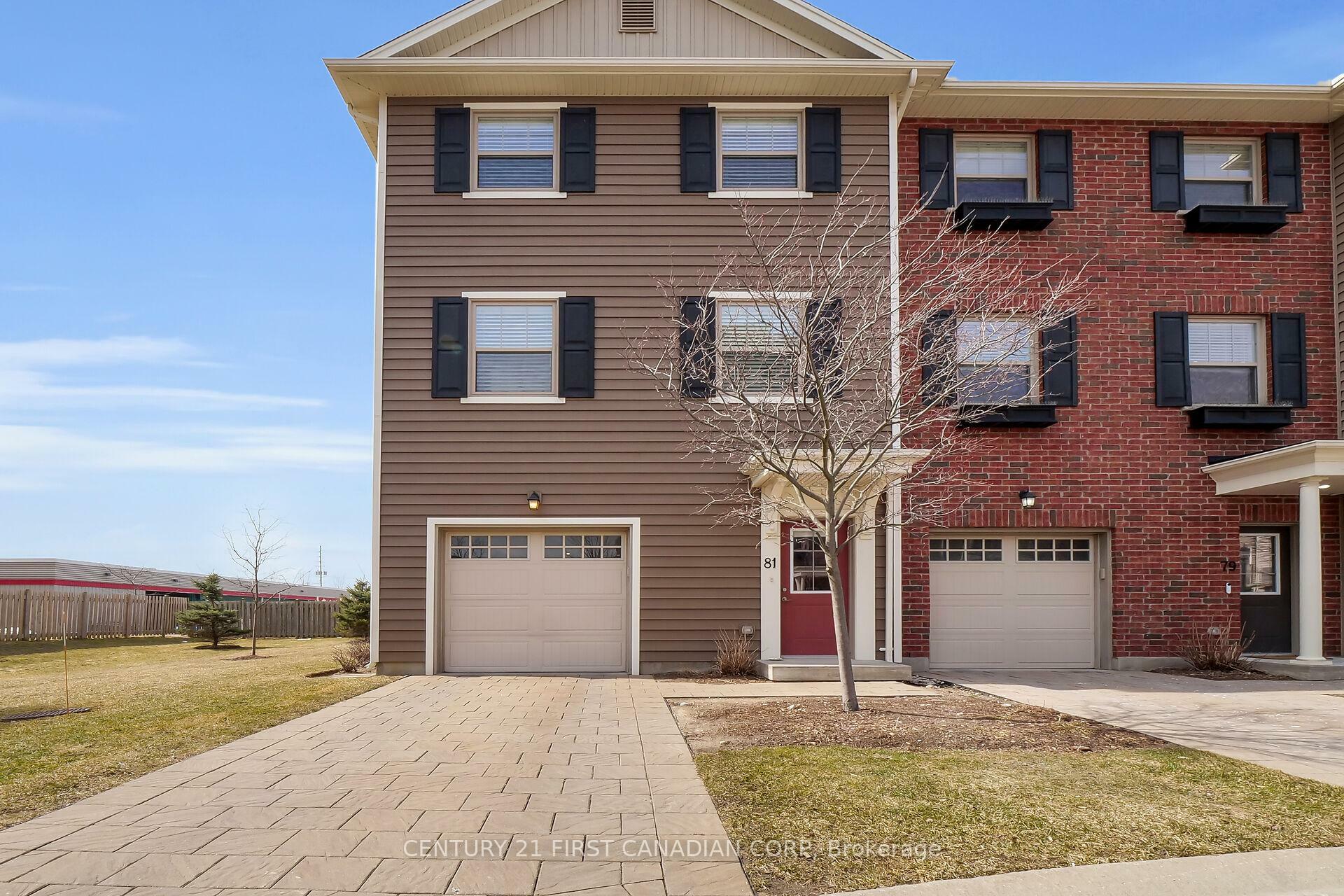 Property Photo: 1040 Coronation Drive 81 ON N6G 0R8