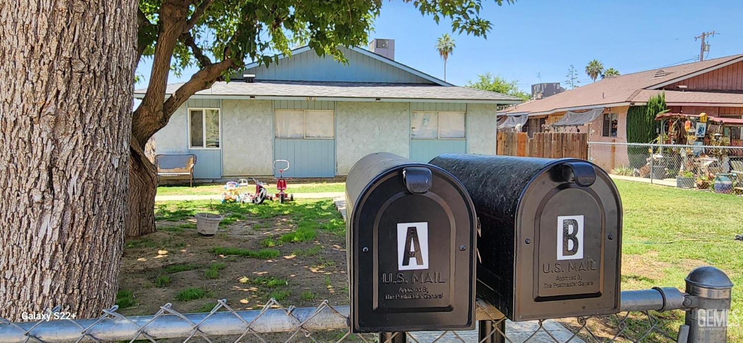 Property Photo: 303 Fairfax Road A/B CA 93306