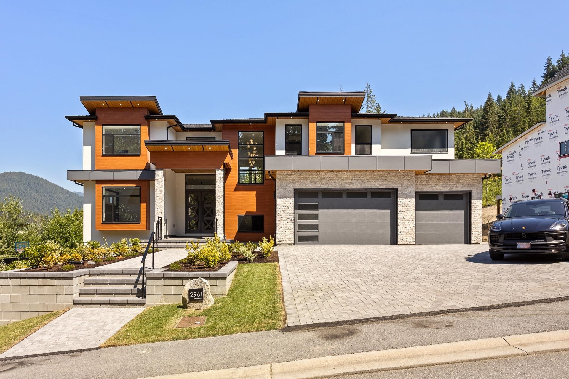 Property Photo: 2961 Eaglecrest Drive BC V3H 5G6
