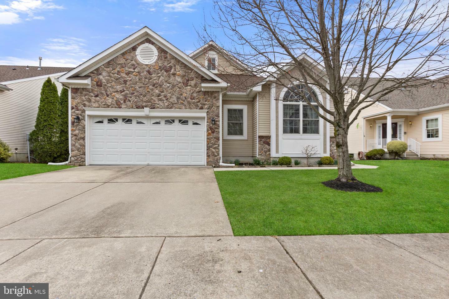 14 Barbee Court  Bordentown NJ 08505 photo