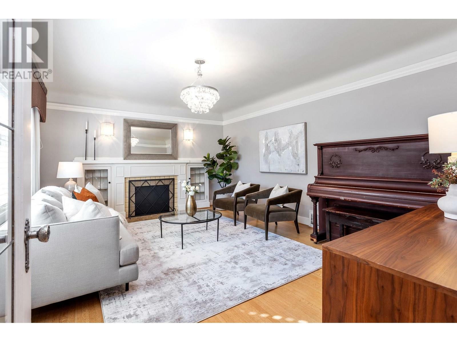 Property Photo: 4671 13th Avenue BC V6R 2V6