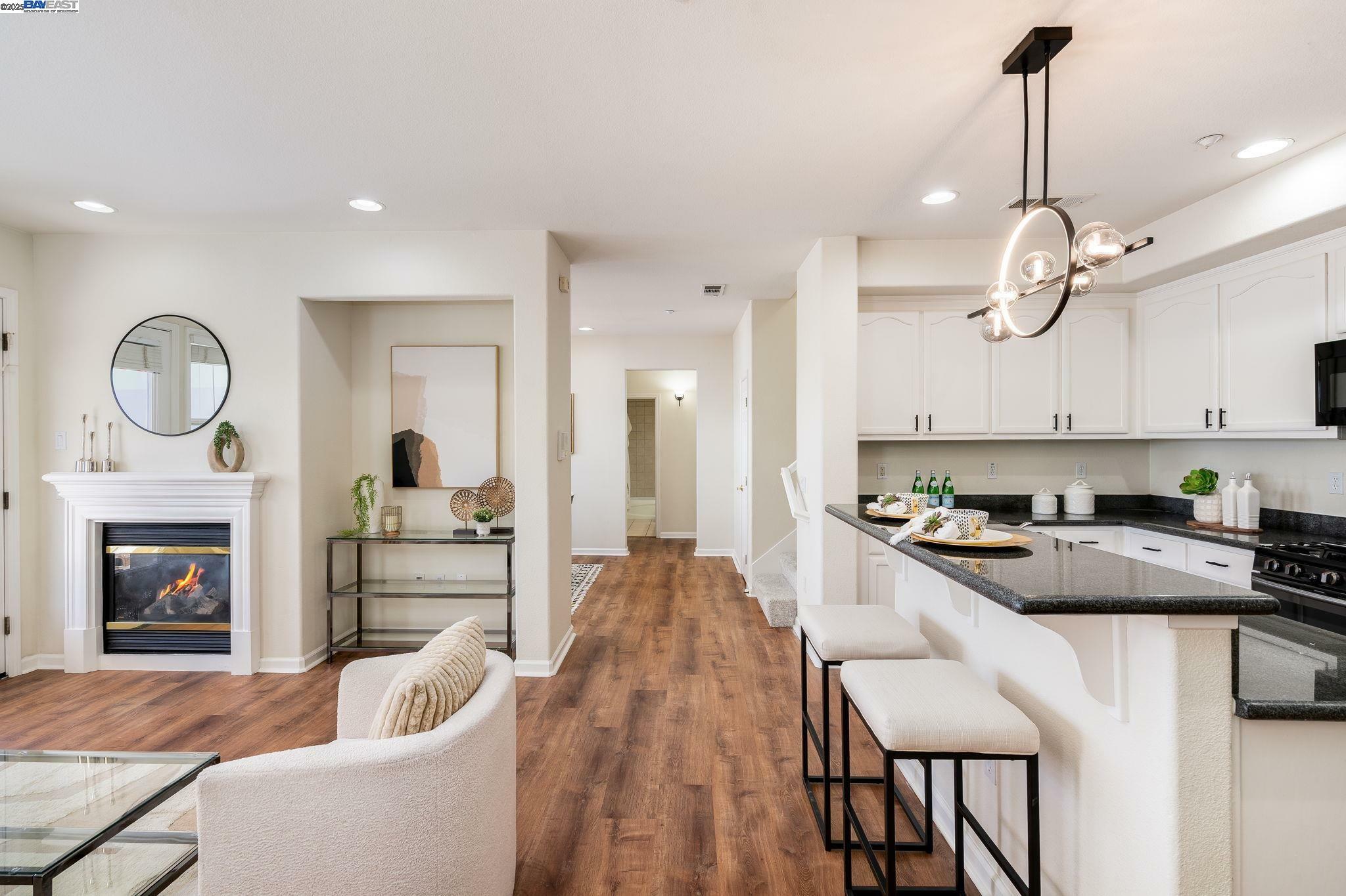 4422 Fitzwilliam St  Dublin CA 94568 photo