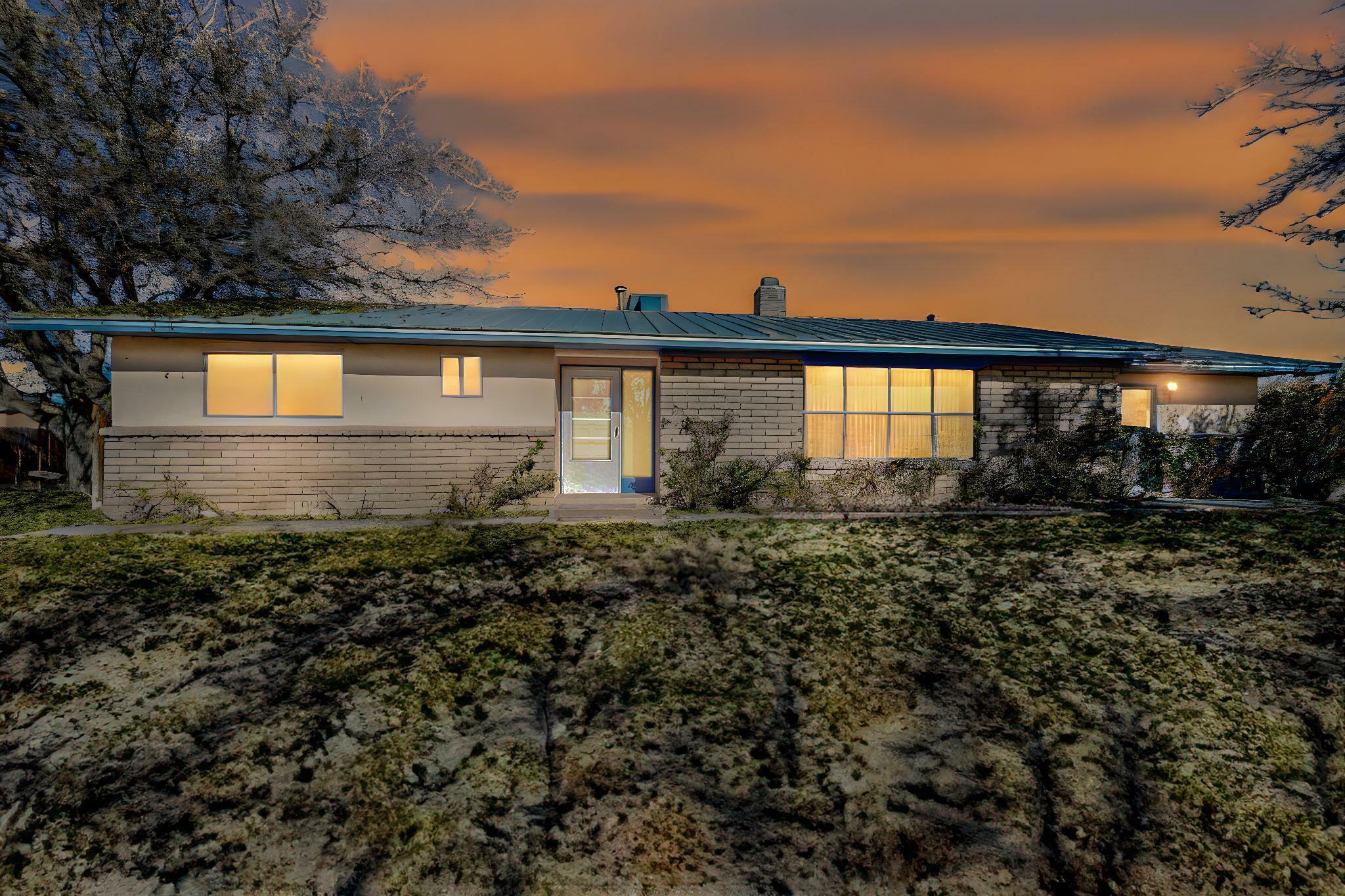 Property Photo: 917 Juanita Lane NW NM 87107