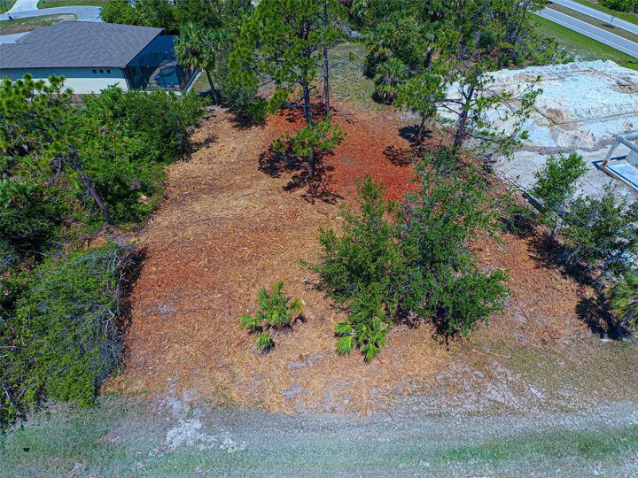 Property Photo:  116 Redwood Road  FL 33947 