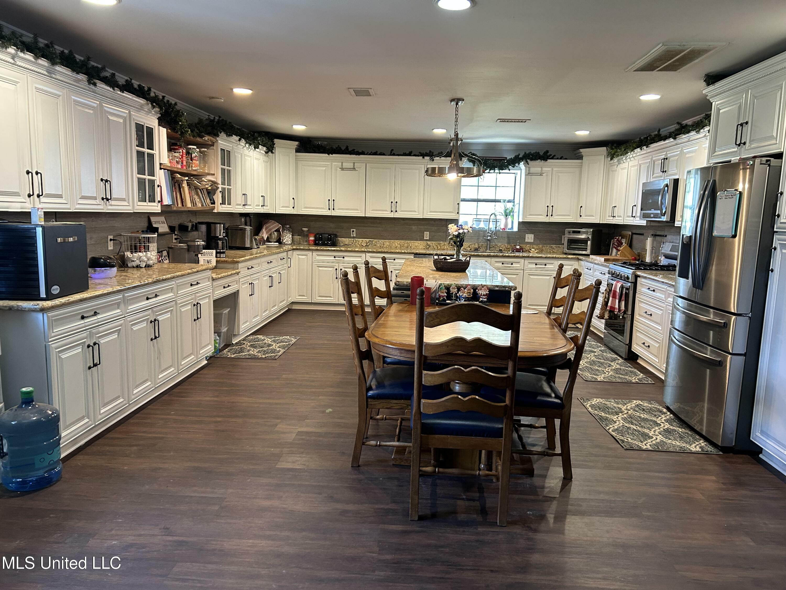 Property Photo: 11330 Hazel Bounds Road MS 39565
