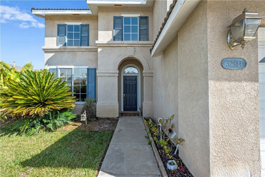 Property Photo: 32944 Sotelo Drive CA 92592