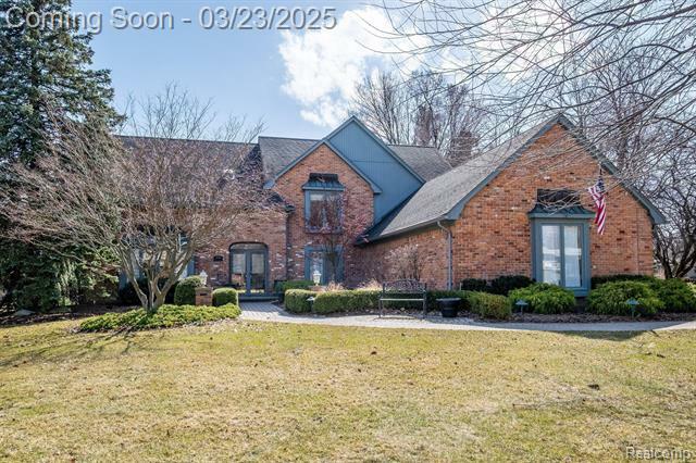 Property Photo: 200 Tanglewood Drive MI 48309