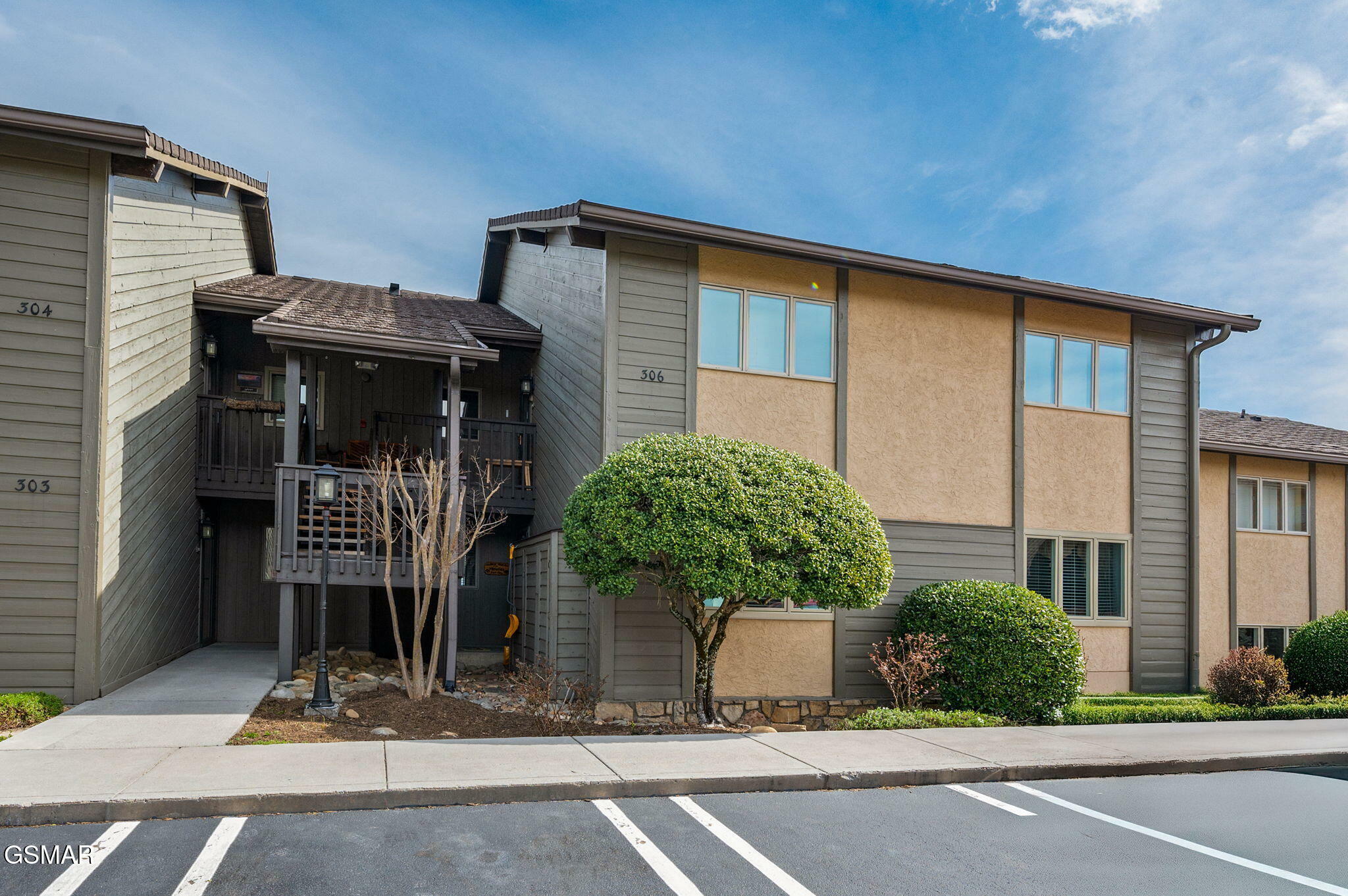 Property Photo: 1050 Ski View Drive TN 37738