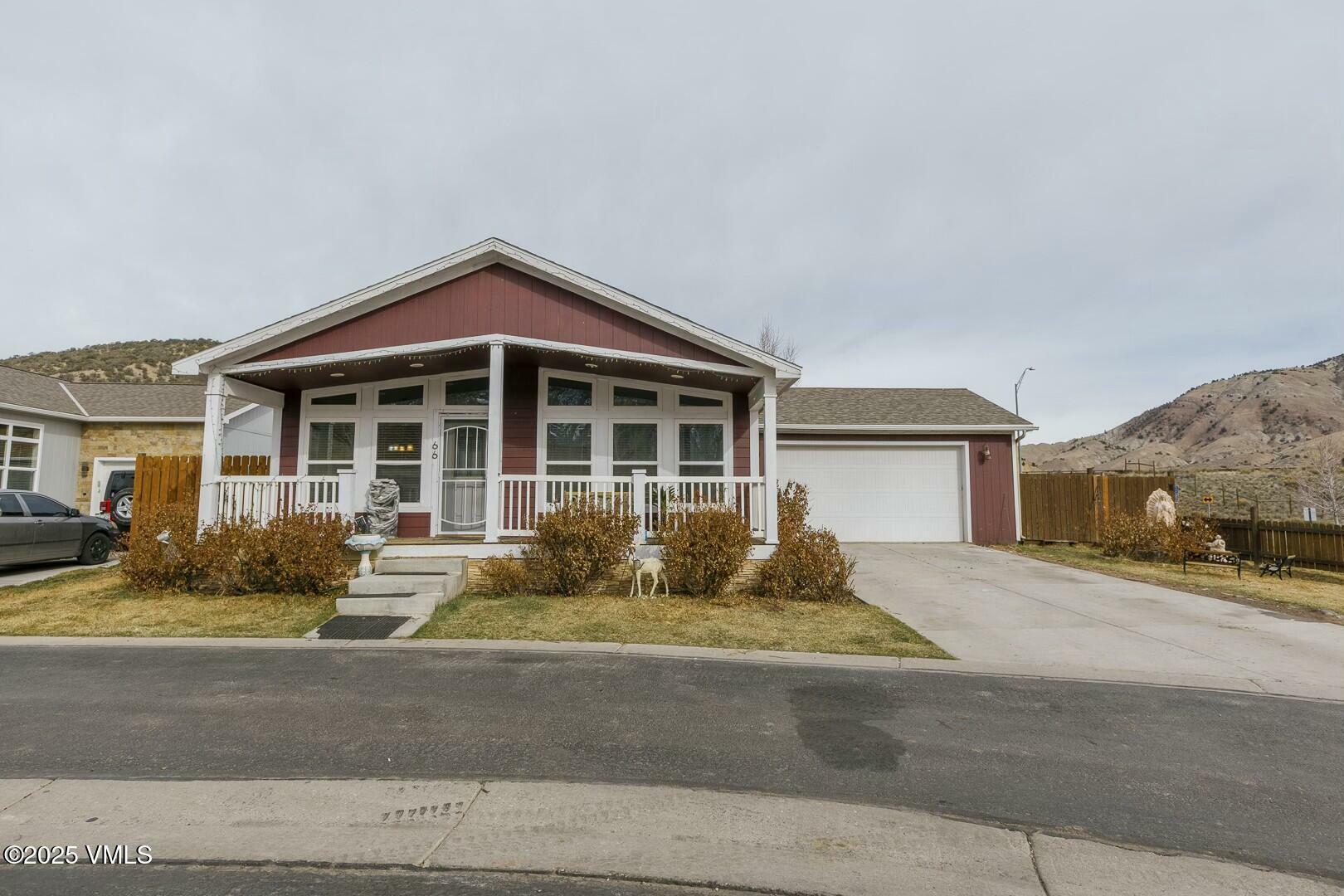 Property Photo: 66 Bluegill Loop CO 81637