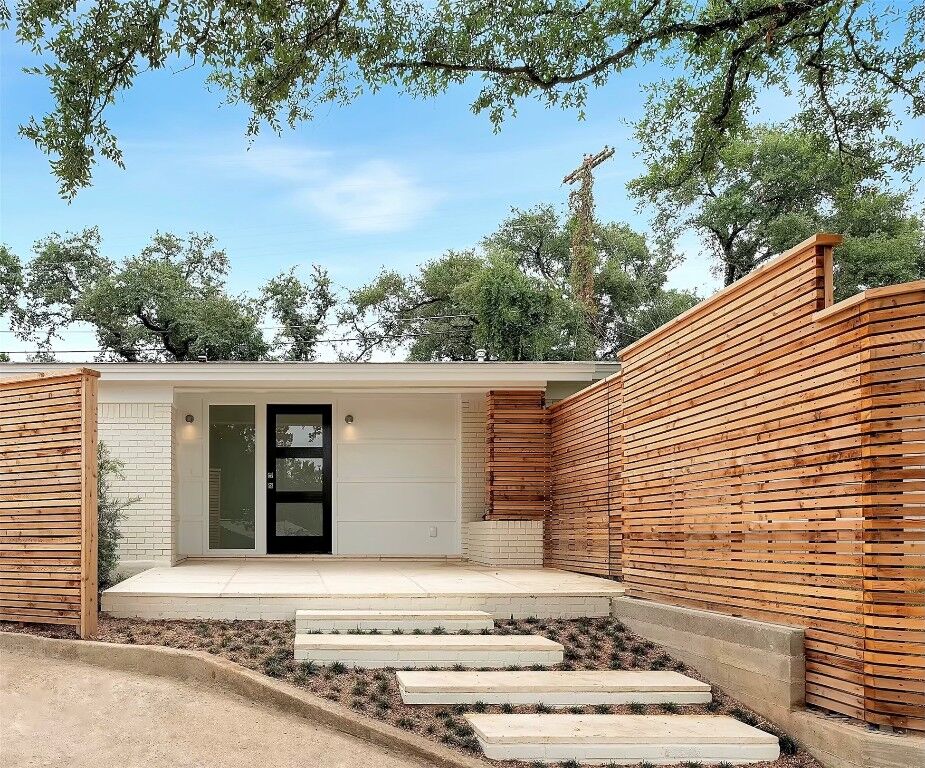 Property Photo:  5706 Highland Hills Circle  TX 78731 