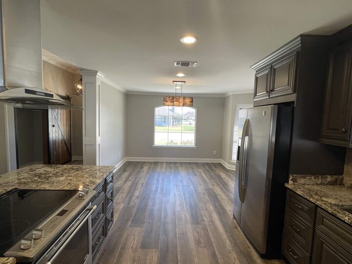 Property Photo: 103 Aubrey Drive LA 70360