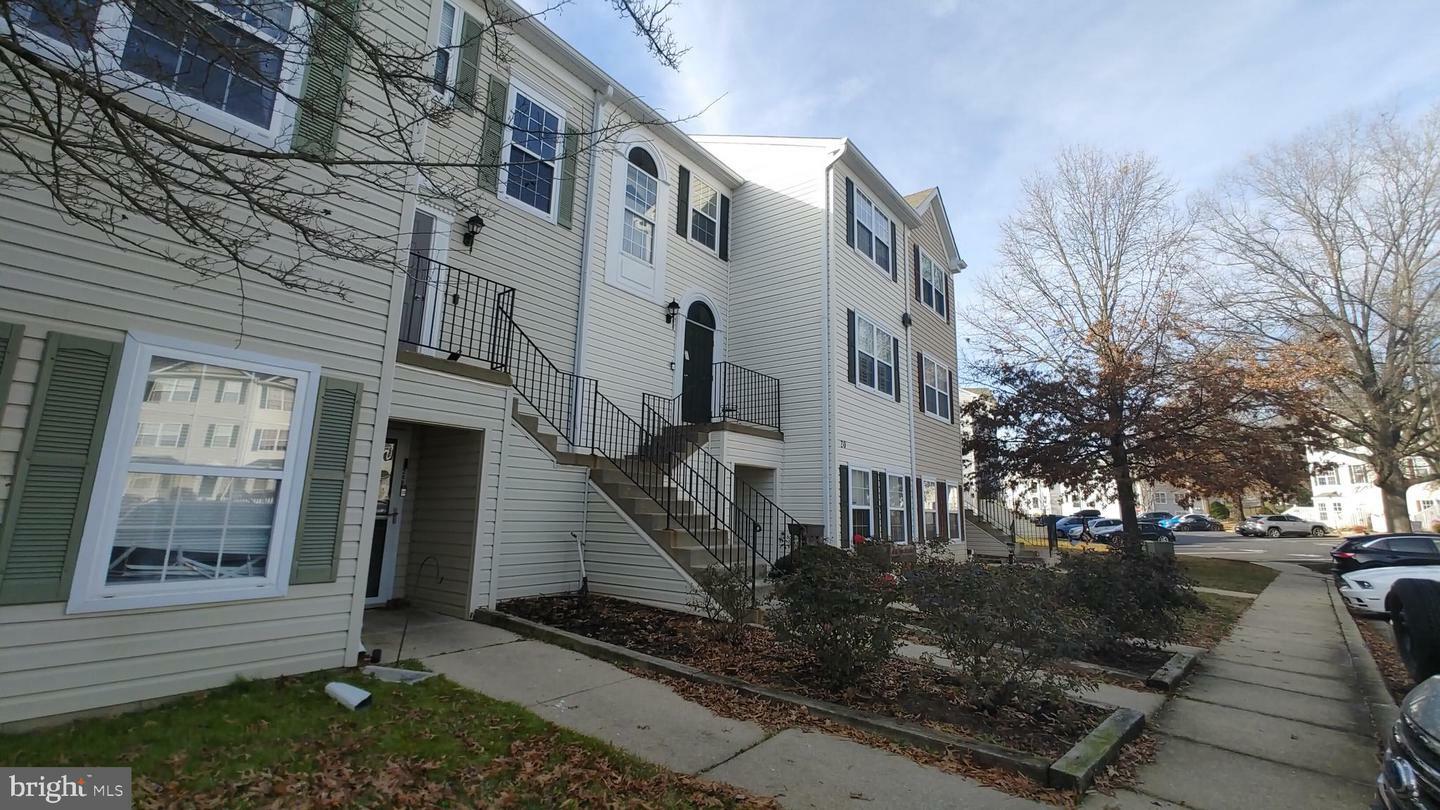 Property Photo: 20 Amberstone Court B MD 21403