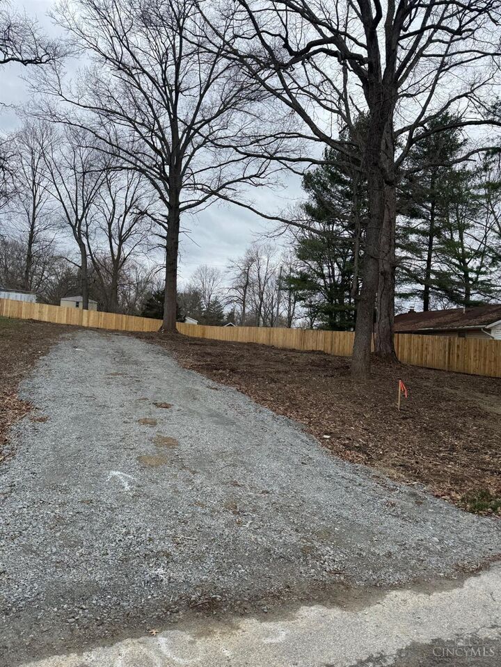 7076 E Highland Trail  Paint Twp OH 45133 photo