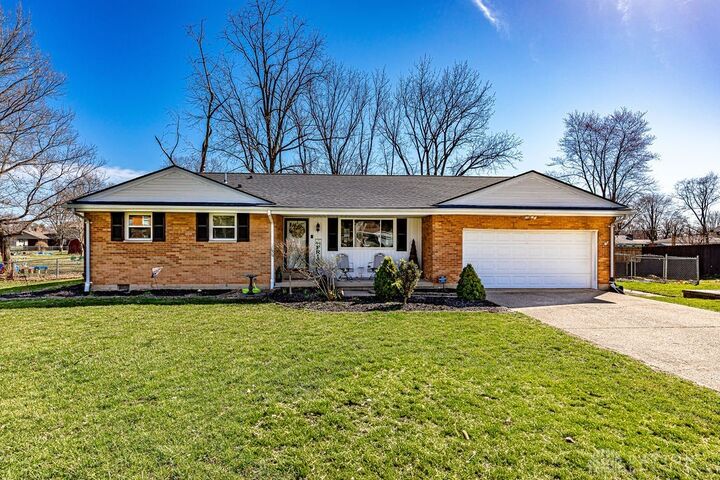 8770 Martz Paulin Road  Franklin OH 45005 photo